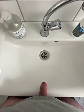 Snapshot of Dodo2223 chatting on February 10, 2026, 12:53 pm Dodo2223 online show from February 10, 2026, 12:53 pm