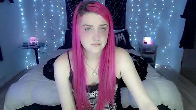 Snapshot of MaryMary_ chatting on December 7, 2024, 1:58 am MaryMary online show from December 7, 2024, 1:58 am