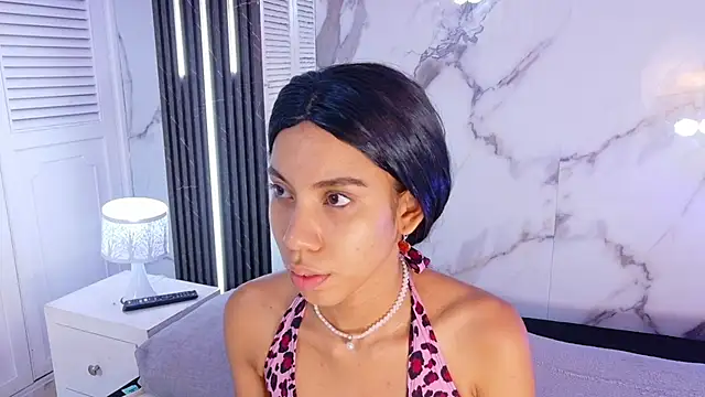 BellaHarpeer online show from July 29, 2026, 7:23 pm