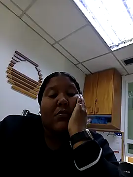 VaneandRossy online show from March 22, 2026, 3:59 pm