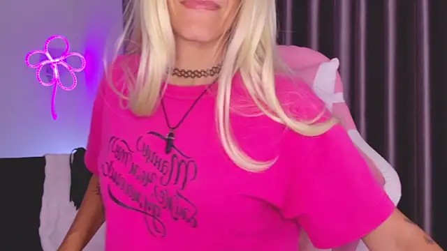betty xoxoo online show from June 22, 2026, 2:03 pm