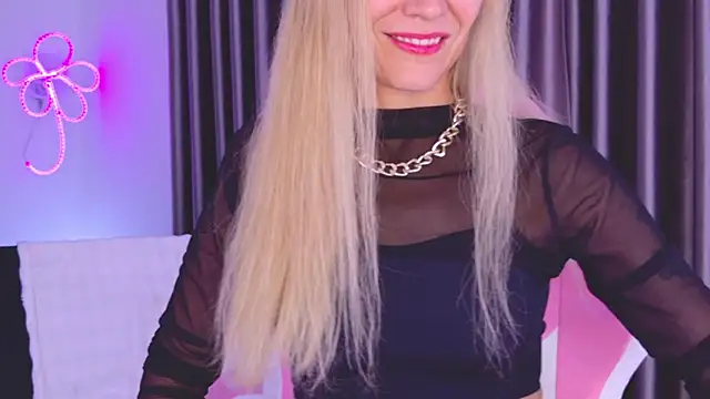 betty xoxoo online show from July 3, 2026, 9:37 am