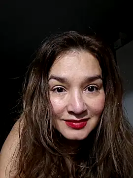 Snapshot of CheChy_ chatting on December 15, 2025, 6:06 am CheChy online show from December 15, 2025, 6:06 am