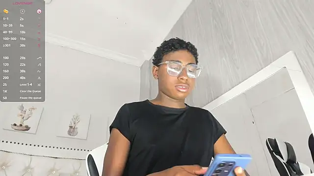 Snapshot of teylor_lovee chatting on March 19, 2026, 8:35 pm teylor lovee online show from March 19, 2026, 8:35 pm
