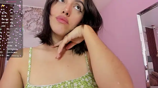 VENUSGREYS1 online show from December 19, 2025, 12:34 pm