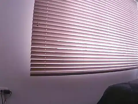 Snapshot of Fernanda_andrew chatting on April 15, 2026, 3:30 pm Fernanda andrew online show from April 15, 2026, 3:30 pm
