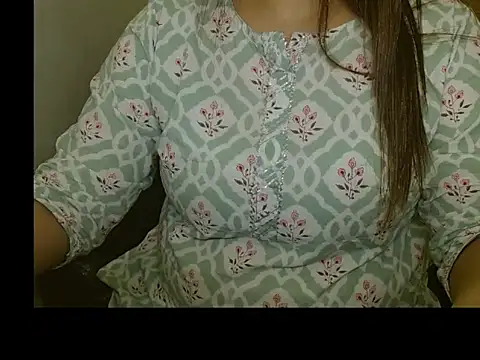 Snapshot of Snjana-22 chatting on February 6, 2026, 7:02 am Snjana-22 online show from February 6, 2026, 7:02 am