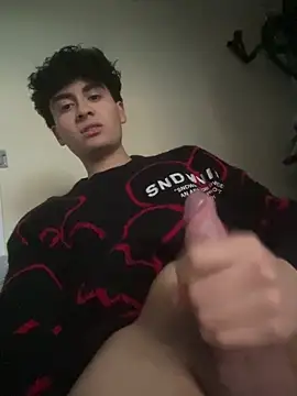 hungspanishtwink online show from March 21, 2026, 4:54 pm