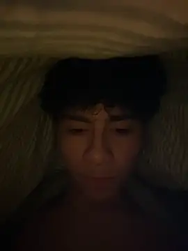 hungspanishtwink online show from April 3, 2026, 11:25 pm