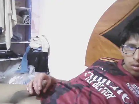 pussy4202 online show from May 13, 2026, 2:03 pm