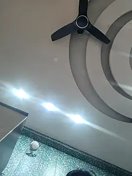 Snapshot of desiriya14 chatting on December 5, 2025, 6:00 am desiriya14 online show from December 5, 2025, 6:00 am