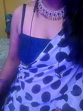 Snapshot of Preeti345 chatting on May 5, 2026, 5:59 am Preeti345 online show from May 5, 2026, 5:59 am