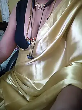 Snapshot of Preeti345 chatting on May 29, 2026, 9:07 am Preeti345 online show from May 29, 2026, 9:07 am