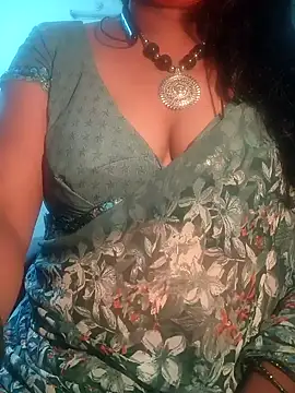 Snapshot of Preeti345 chatting on June 8, 2026, 2:39 pm Preeti345 online show from June 8, 2026, 2:39 pm