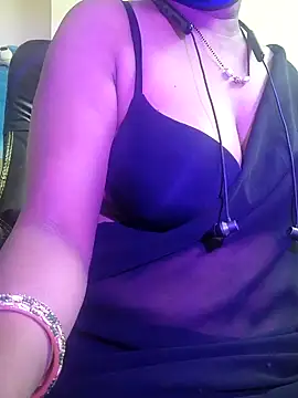 Snapshot of Preeti345 chatting on June 10, 2026, 3:07 am Preeti345 online show from June 10, 2026, 3:07 am