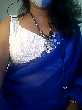 Snapshot of Preeti345 chatting on July 18, 2026, 4:33 pm Preeti345 online show from July 18, 2026, 4:33 pm