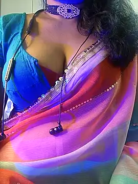 Snapshot of Preeti345 chatting on July 26, 2026, 4:25 pm Preeti345 online show from July 26, 2026, 4:25 pm