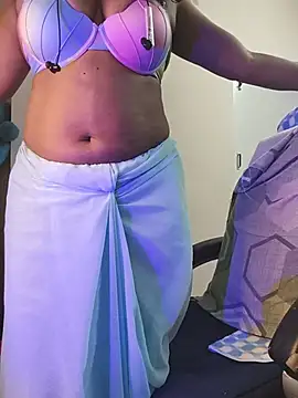 Snapshot of Preeti345 chatting on July 27, 2026, 7:21 pm Preeti345 online show from July 27, 2026, 7:21 pm