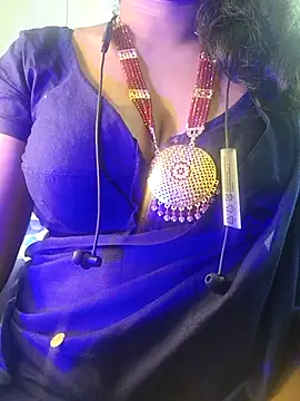 Snapshot of Preeti345 chatting on July 28, 2026, 4:50 pm Preeti345 online show from July 28, 2026, 4:50 pm