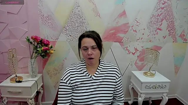 Snapshot of Jina_harver1 chatting on December 5, 2025, 11:30 am Jina harver1 online show from December 5, 2025, 11:30 am