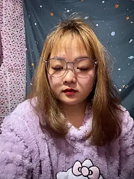 Snapshot of Samsam-006 chatting on February 20, 2026, 3:14 am Samsam-006 online show from February 20, 2026, 3:14 am