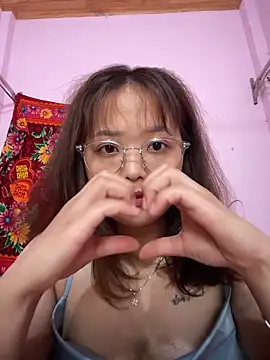 Snapshot of Samsam-006 chatting on March 29, 2026, 5:51 am Samsam-006 online show from March 29, 2026, 5:51 am