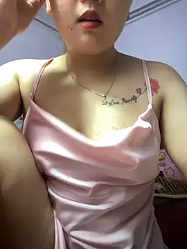 Snapshot of Samsam-006 chatting on April 8, 2026, 9:42 am Samsam-006 online show from April 8, 2026, 9:42 am