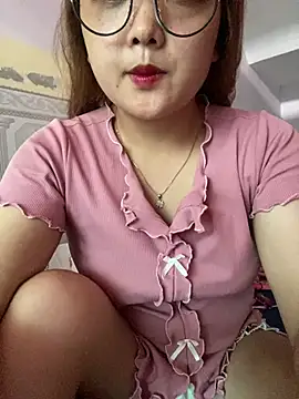 Snapshot of Samsam-006 chatting on July 8, 2026, 10:42 am Samsam-006 online show from July 8, 2026, 10:42 am