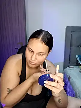 Valeriaa 21 online show from June 26, 2026, 10:36 pm