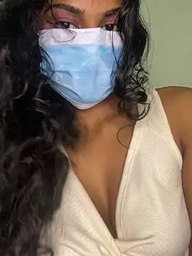 Anu camgirl online show from June 19, 2026, 3:27 pm