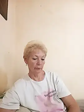 Calypso-Loove online show from June 7, 2026, 9:24 am