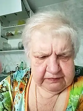 Snapshot of HapinessLovee chatting on May 10, 2026, 8:52 am HapinessLovee online show from May 10, 2026, 8:52 am