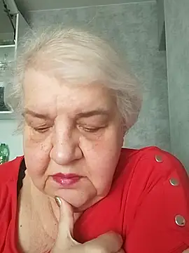 Snapshot of HapinessLovee chatting on June 11, 2026, 8:45 am HapinessLovee online show from June 11, 2026, 8:45 am