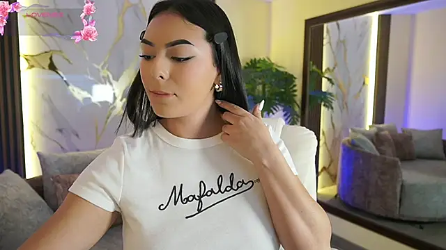 Snapshot of LiaWheeler chatting on December 5, 2025, 7:10 pm LiaWheeler online show from December 5, 2025, 7:10 pm