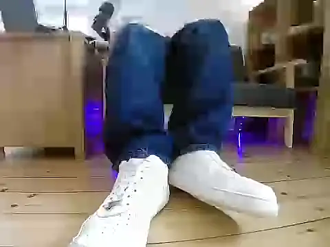 Snapshot of jonas_camboy chatting on March 8, 2026, 12:42 pm jonas camboy online show from March 8, 2026, 12:42 pm