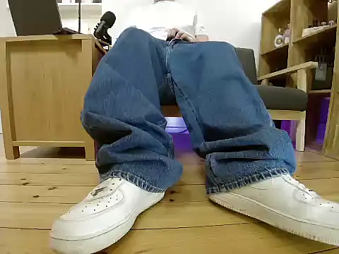 Snapshot of jonas_camboy chatting on March 12, 2026, 6:03 pm jonas camboy online show from March 12, 2026, 6:03 pm