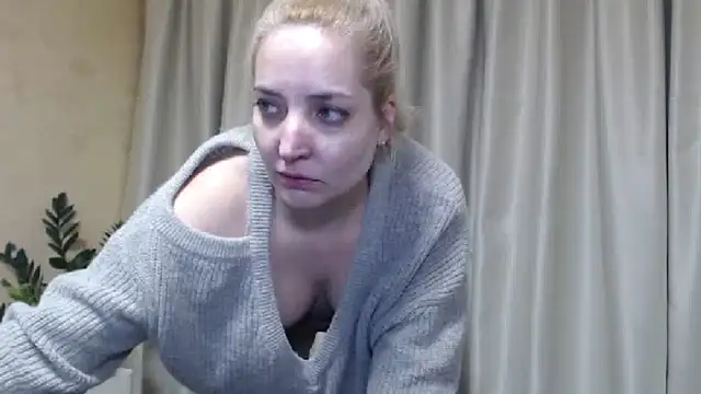 Snapshot of sweetpussy chatting on February 11, 2025, 7:27 pm sweetpussy online show from February 11, 2025, 7:27 pm