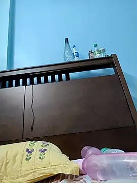 Snapshot of yoursbiswa chatting on January 7, 2026, 7:27 pm yoursbiswa online show from January 7, 2026, 7:27 pm