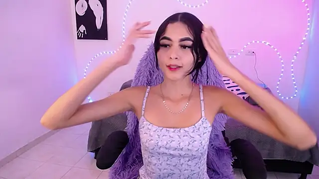 Sofia tgn online show from April 30, 2026, 6:14 pm