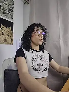 Snapshot of little__ammy chatting on July 30, 2026, 3:38 am little ammy online show from July 30, 2026, 3:38 am