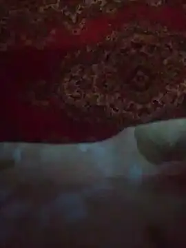 daisytaylorx1 online show from February 14, 2026, 9:22 pm