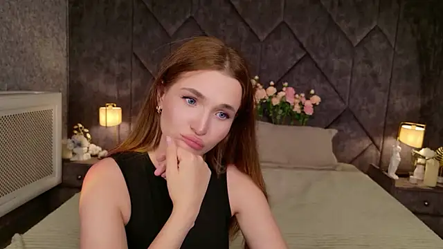Lina Sinerz online show from June 21, 2026, 4:31 pm