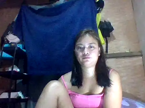 Snapshot of angela_rose20 chatting on May 31, 2026, 12:34 pm angela rose20 online show from May 31, 2026, 12:34 pm
