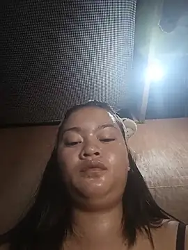 Snapshot of angela_rose20 chatting on June 9, 2026, 11:00 am angela rose20 online show from June 9, 2026, 11:00 am