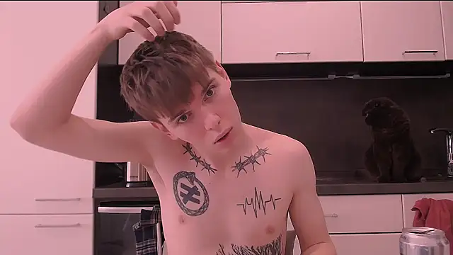 Fredd Xanders online show from March 4, 2026, 9:04 am