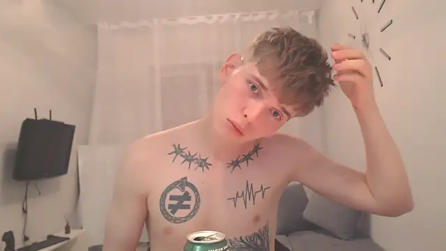 Snapshot of Fredd_Xanders chatting on June 17, 2026, 11:45 am Fredd Xanders online show from June 17, 2026, 11:45 am