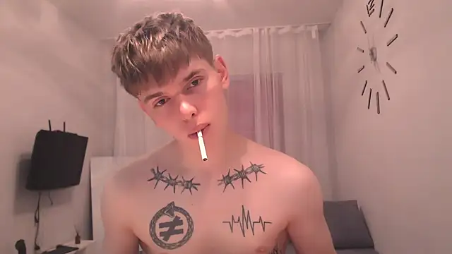 Snapshot of Fredd_Xanders chatting on June 23, 2026, 6:50 pm Fredd Xanders online show from June 23, 2026, 6:50 pm