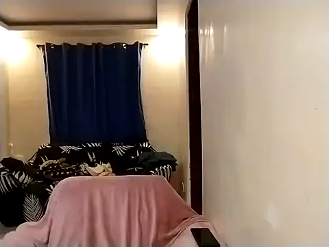 Snapshot of Cinpussie89 chatting on February 26, 2026, 11:53 am Cinpussie89 online show from February 26, 2026, 11:53 am