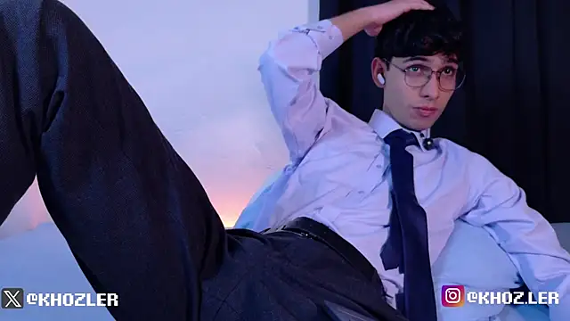 Snapshot of khoz_ler_ chatting on December 23, 2025, 12:08 am khoz ler online show from December 23, 2025, 12:08 am