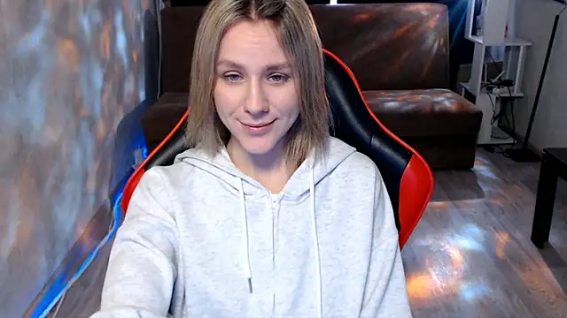 MiaBun1 online show from March 10, 2026, 4:50 am